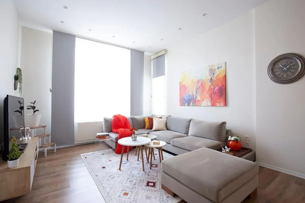 Modern Flat With Central Location Near Nisantasi Istanbul
